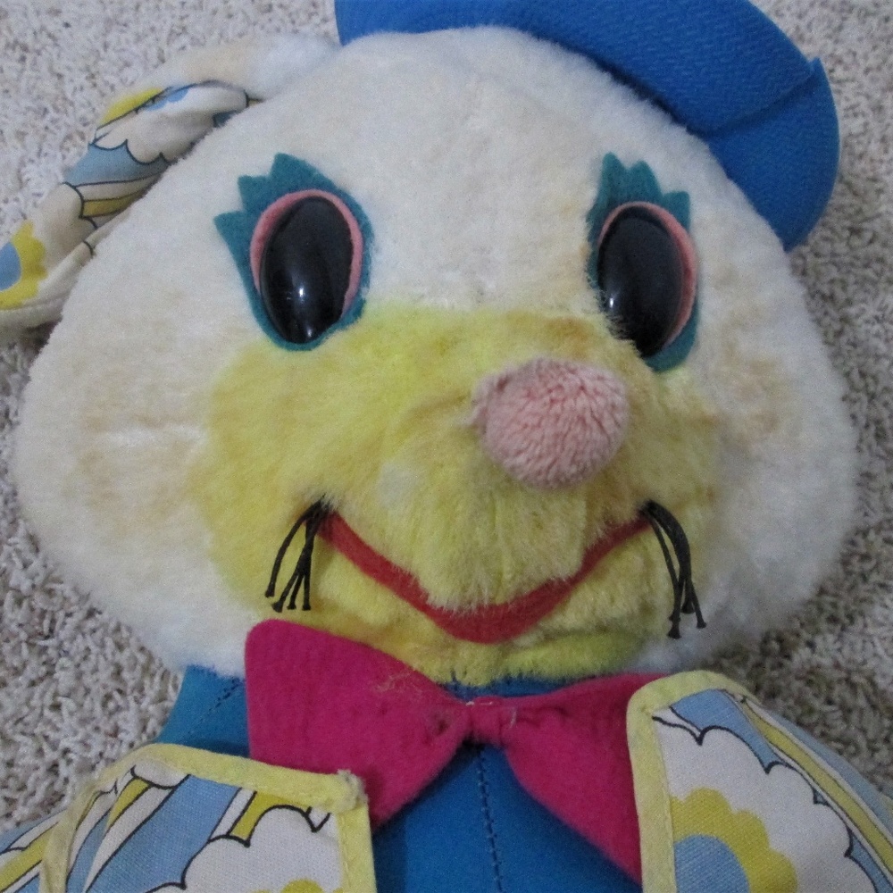 Vintage Knickerbocker Bunny